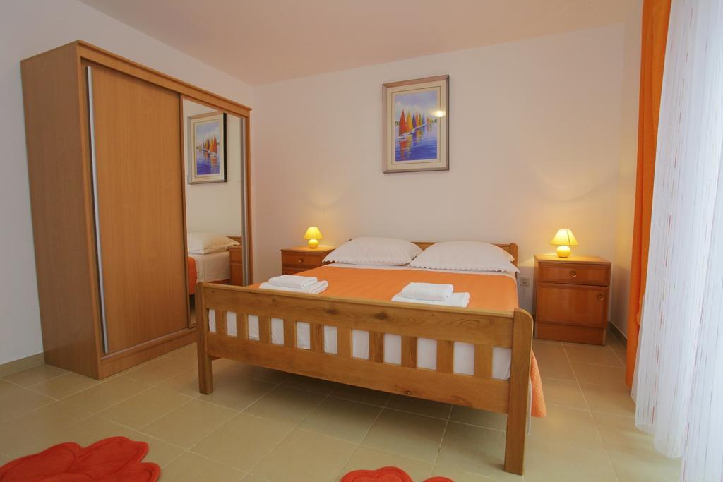Guest House Renata Zadar Habitación foto